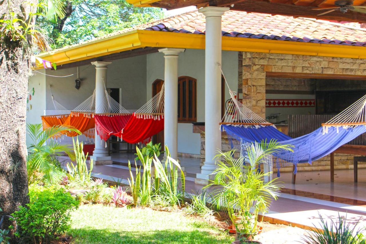 Ross Char Hotel Asuncion Bagian luar foto