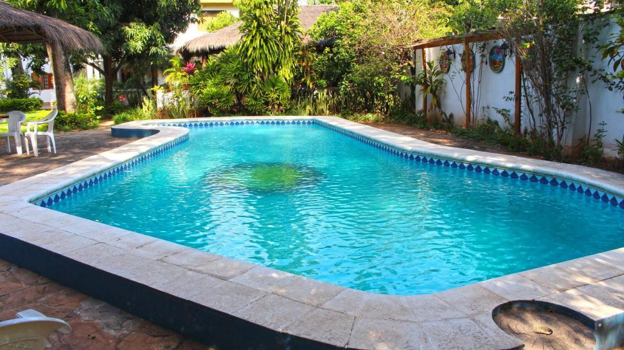 Ross Char Hotel Asuncion Bagian luar foto